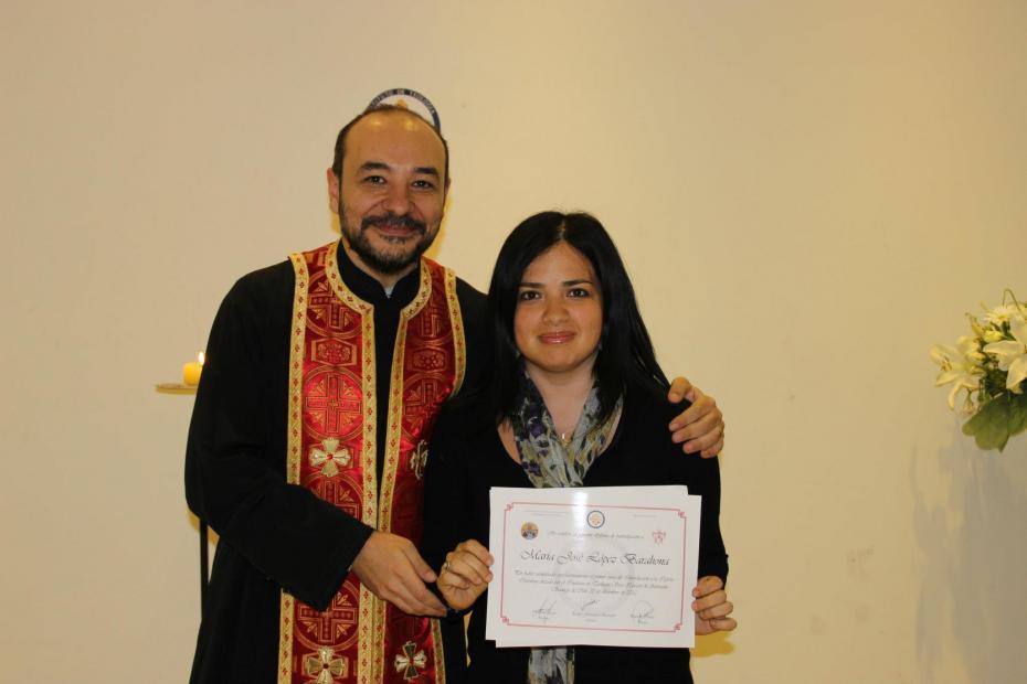 Maria Jose împreună cu Părintele Francisco Salvador din Santiago de Chile